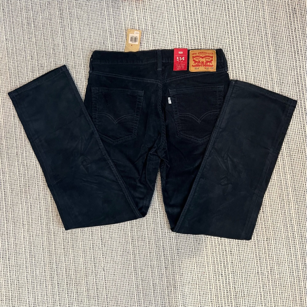 Levi’s 514 Dark Blue Corduroy Jeans